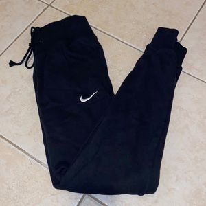 Nike Sweatpants